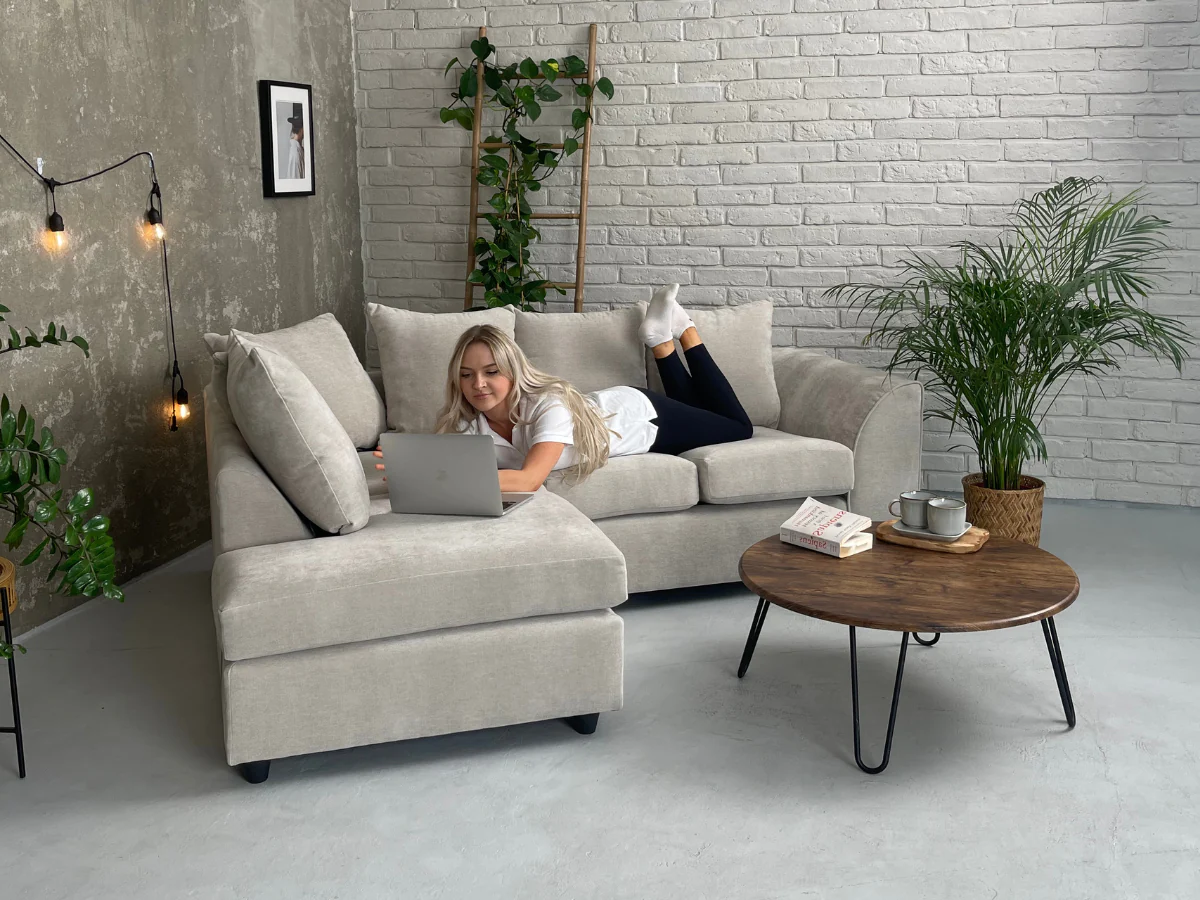 Chelsea Cream Left Corner Sofa - Image 3